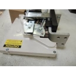 6702ED584 0401-0021-00 0100-0389-02 Single-phase DC contactor PRICE Cutler Hammer EATON STOCK 